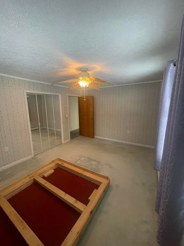 1085 Lamkin Street, Highgate, VT 05459