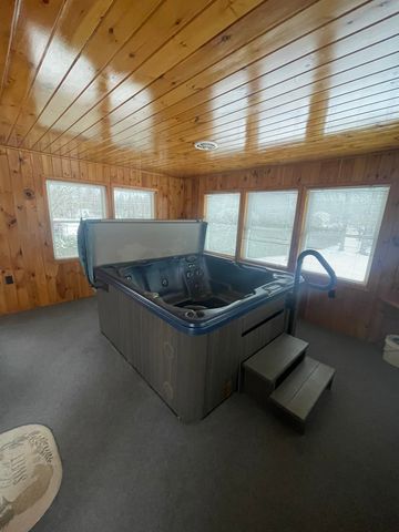 1085 Lamkin Street, Highgate, VT 05459