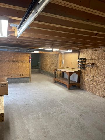 1085 Lamkin Street, Highgate, VT 05459