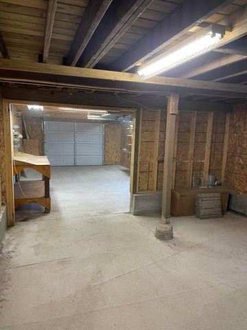 1085 Lamkin Street, Highgate, VT 05459