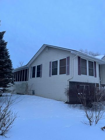 1085 Lamkin Street, Highgate, VT 05459