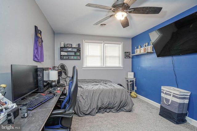 1059 BYRD, Deptford, NJ 08096