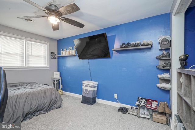 1059 BYRD, Deptford, NJ 08096