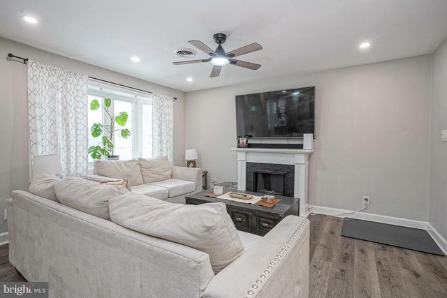 1059 BYRD, Deptford, NJ 08096