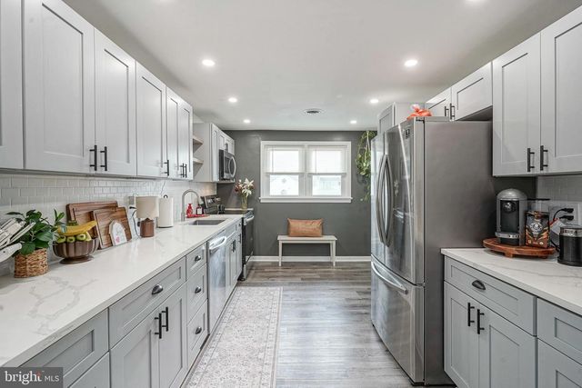 1059 BYRD, Deptford, NJ 08096