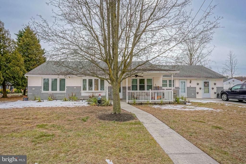 1059 BYRD, Deptford, NJ 08096