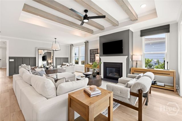 75 Maddox Way, Richmond Hill, GA 31324