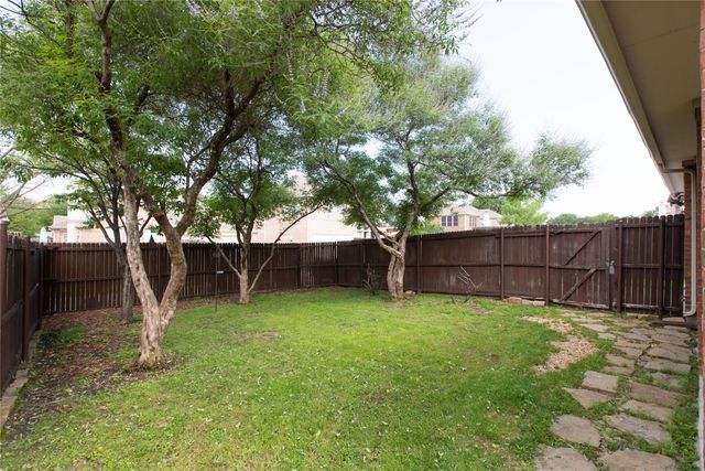 11259 Blackhawk, Frisco, TX 75033