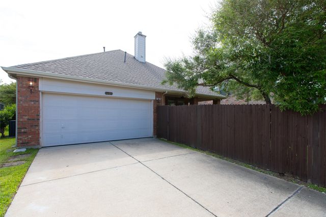 11259 Blackhawk, Frisco, TX 75033