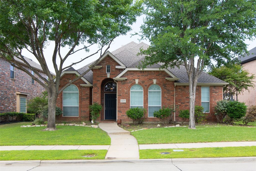 11259 Blackhawk, Frisco, TX 75033