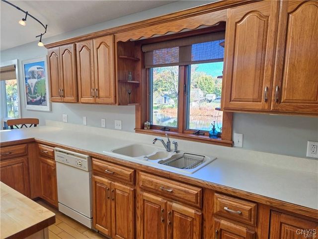 1001 Birch Lane, Vienna, NY 13157