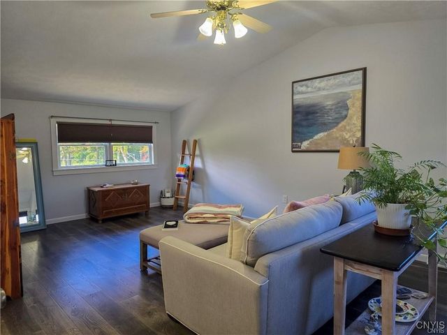 1001 Birch Lane, Vienna, NY 13157