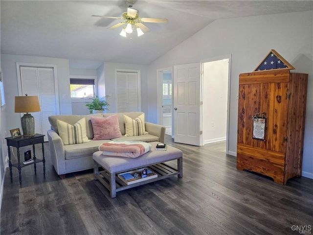 1001 Birch Lane, Vienna, NY 13157