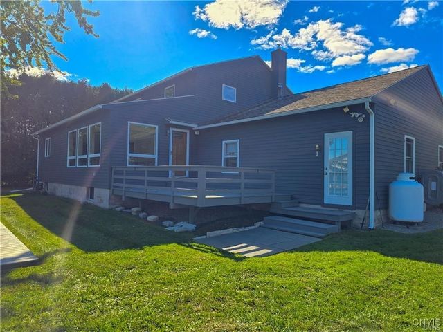 1001 Birch Lane, Vienna, NY 13157