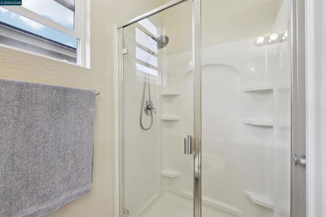 1078 Santa Lucia Dr, Pittsburg, CA 94565