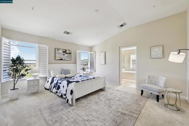 1078 Santa Lucia Dr, Pittsburg, CA 94565