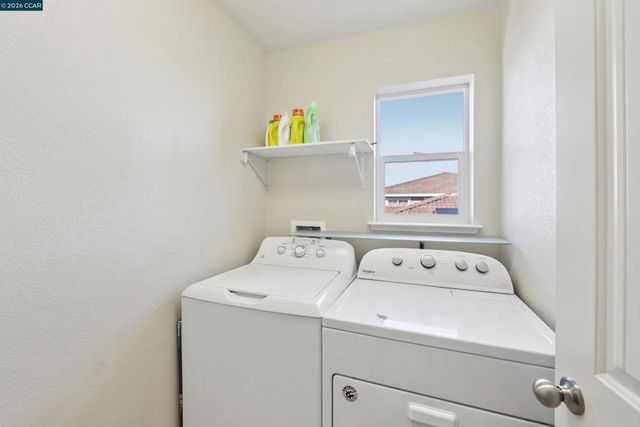 1078 Santa Lucia Dr, Pittsburg, CA 94565