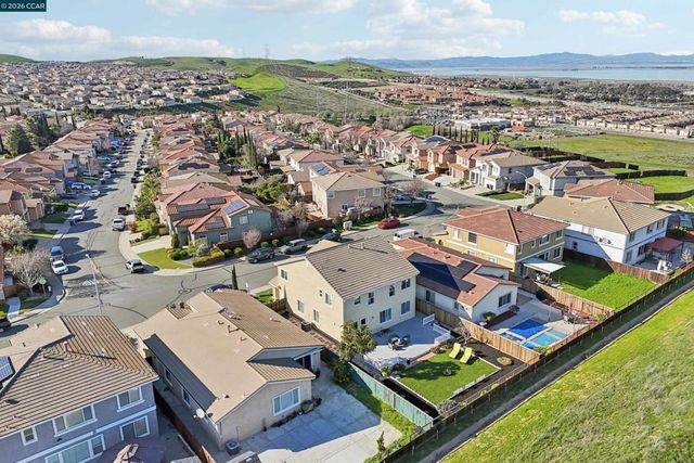 1078 Santa Lucia Dr, Pittsburg, CA 94565