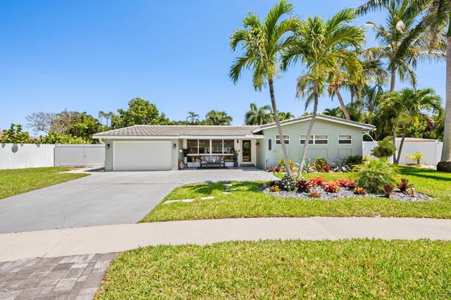 2650 NE 50th Street, Lighthouse Point, FL 33064