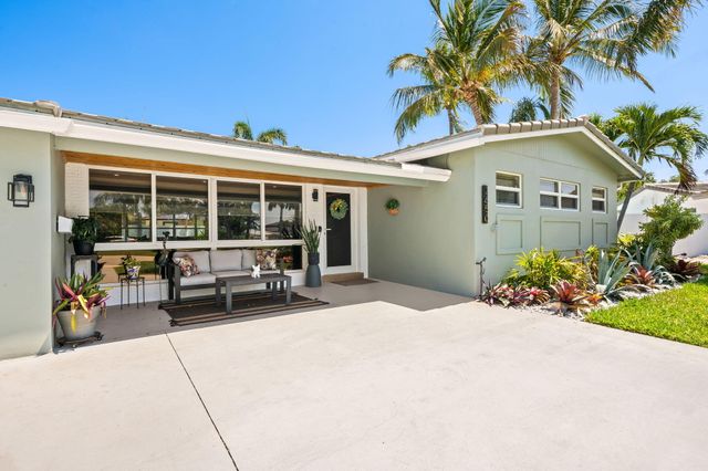 2650 NE 50th Street, Lighthouse Point, FL 33064