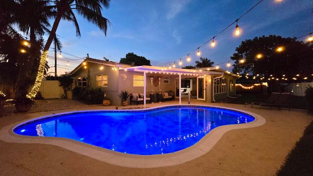 2650 NE 50th Street, Lighthouse Point, FL 33064