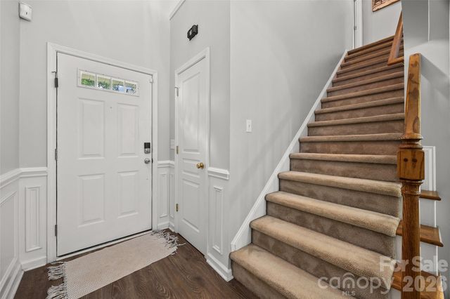 10216 Old Carolina Drive, Charlotte, NC 28214
