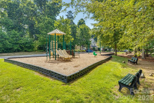 10216 Old Carolina Drive, Charlotte, NC 28214