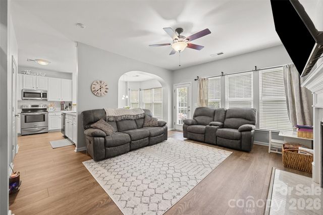 10216 Old Carolina Drive, Charlotte, NC 28214