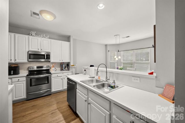 10216 Old Carolina Drive, Charlotte, NC 28214
