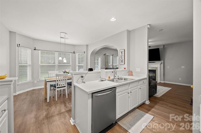 10216 Old Carolina Drive, Charlotte, NC 28214