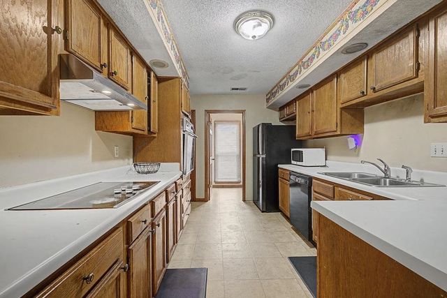 2007 BROWNSFORD LN, Memphis, TN 38016