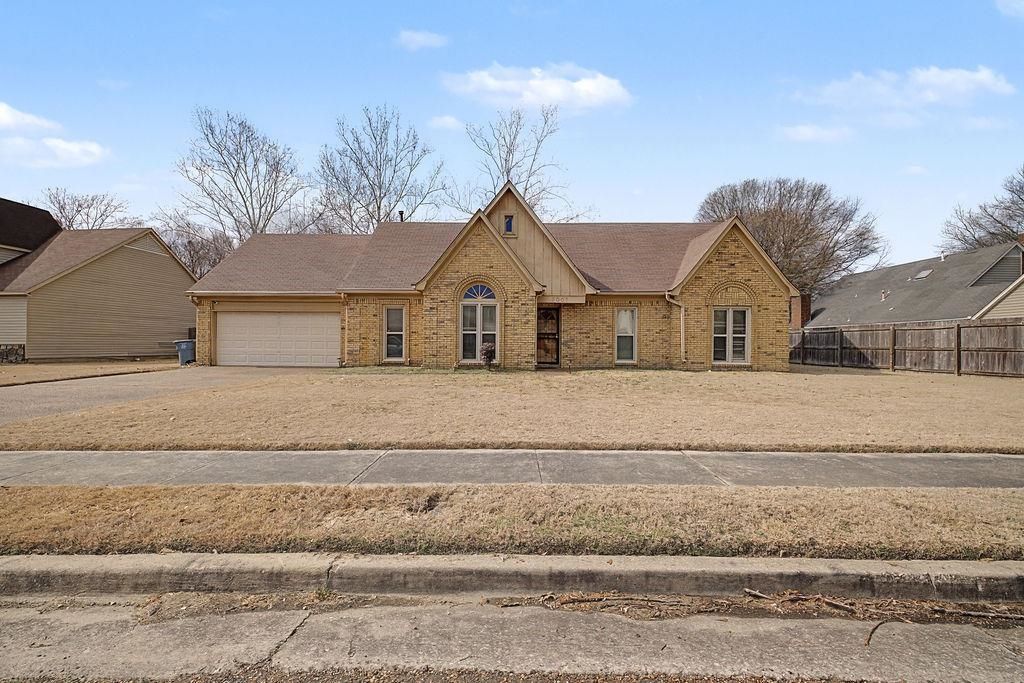 2007 BROWNSFORD LN, Memphis, TN 38016