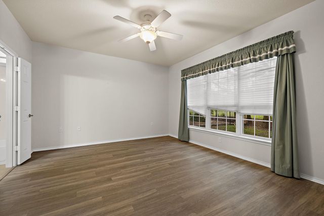 108 Farm Hill DR, Georgetown, TX 78633