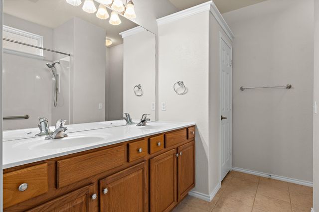 108 Farm Hill DR, Georgetown, TX 78633