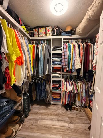 108 E Church Hill Court, Nixa, MO 65714