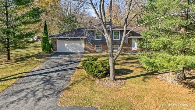 4N850 E Mary Drive, St. Charles, IL 60175