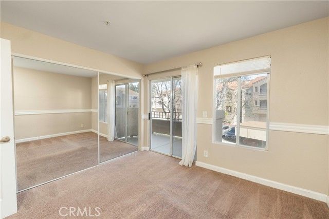 1010 La Terraza 207, Corona, CA 92879