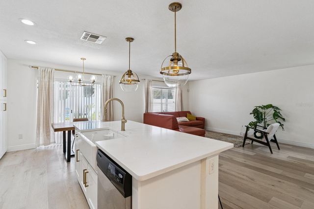 15318 BEAMLEIGH ROAD, Winter Garden, FL 34787