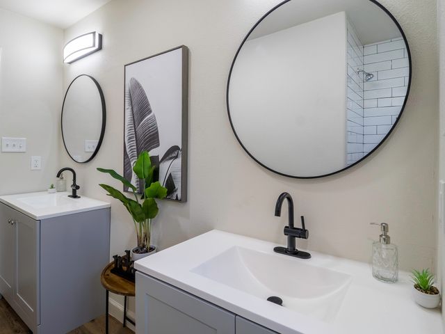 511 S Irick Street, Pilot Point, TX 76258