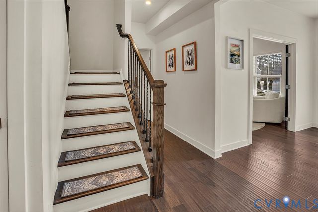 4042 Cambrian Cir, Midlothian, VA 23112