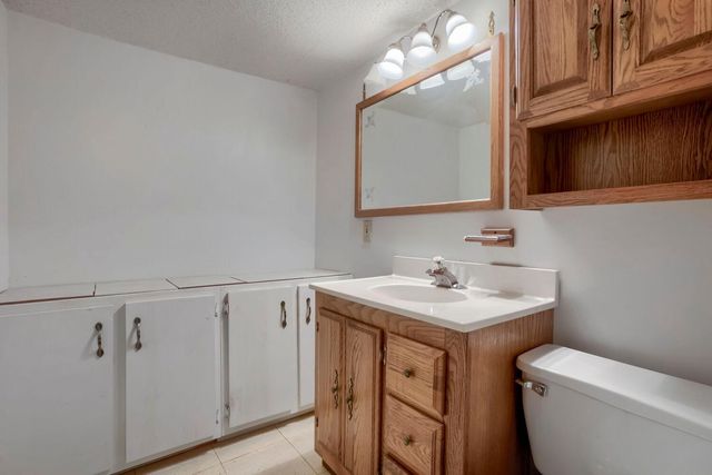 2021 English Street, Maplewood, MN 55109