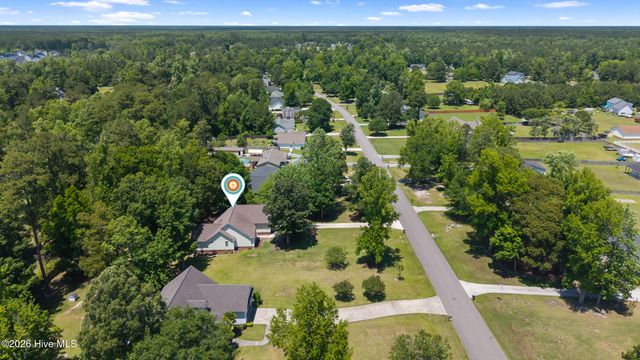 215 Oakmont Drive, Hampstead, NC 28443