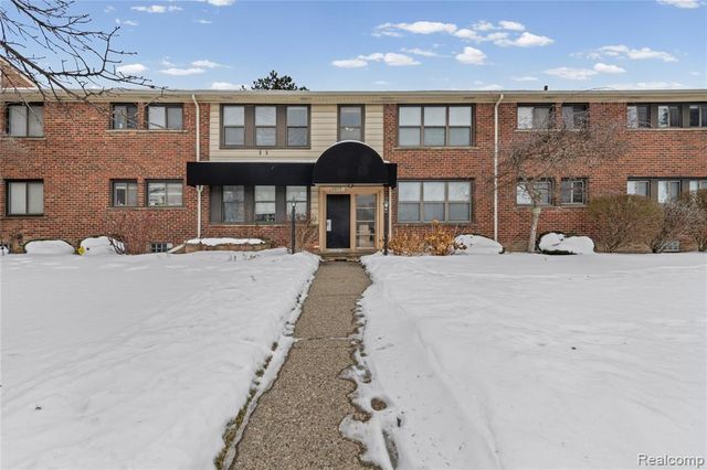 25777 Woodward Avenue 204, Royal Oak, MI 48067
