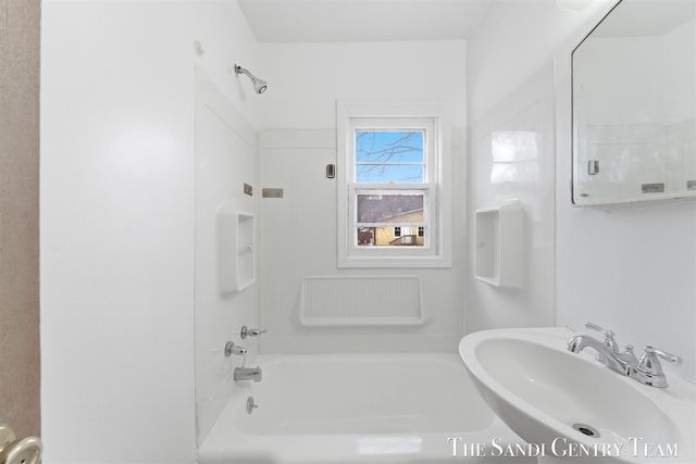 810 W Southern Avenue, Muskegon, MI 49441