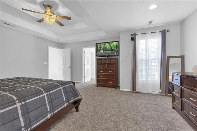 20934 Cottonwood Circle, Spring Hill, KS 66083