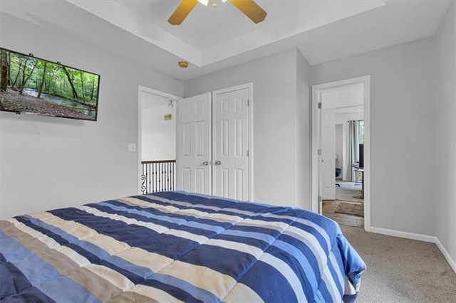 20934 Cottonwood Circle, Spring Hill, KS 66083
