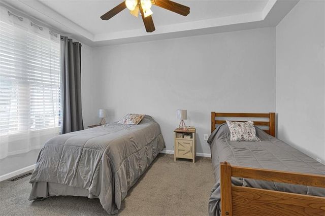 20934 Cottonwood Circle, Spring Hill, KS 66083