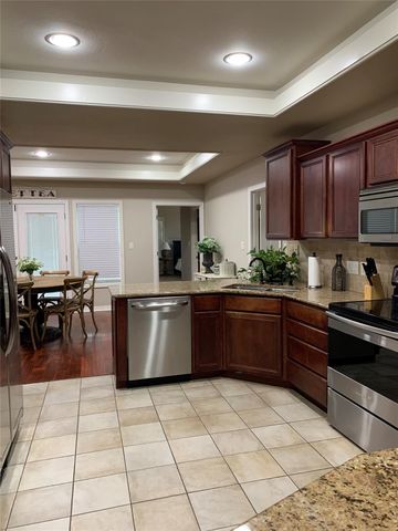 608 E 13th ST, Georgetown, TX 78626