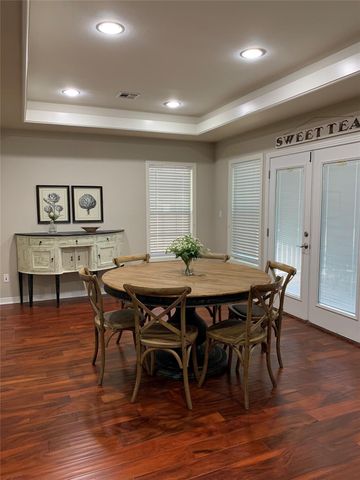 608 E 13th ST, Georgetown, TX 78626