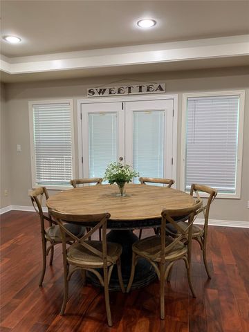608 E 13th ST, Georgetown, TX 78626